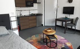 Le Petite Appartement